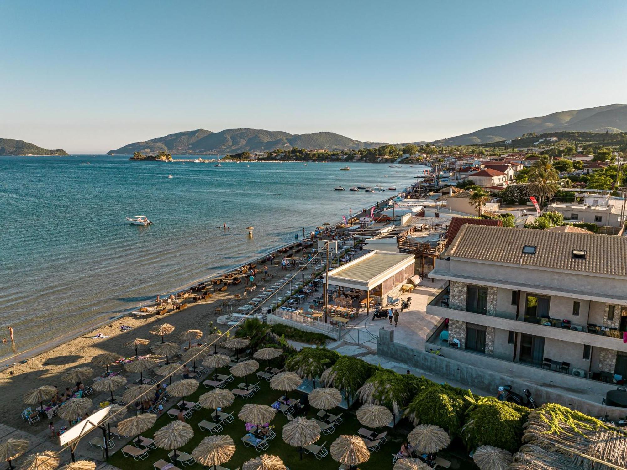 Horizon Apartments - Beachfront Luxury, By Zantewize Laganas Exterior photo
